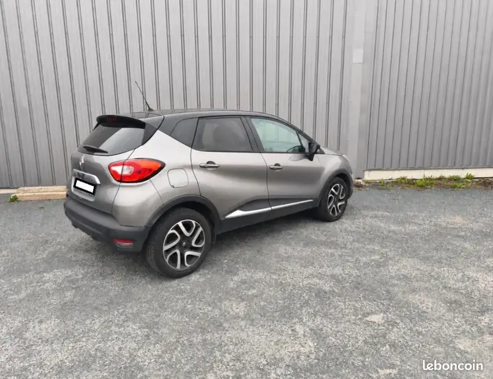 Renault Captur 2015 photo 3
