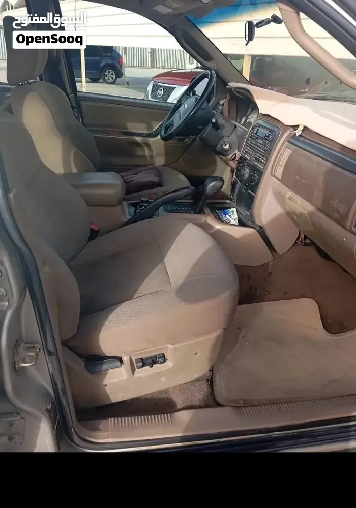 Jeep Grand Cherokee 2004 photo 2