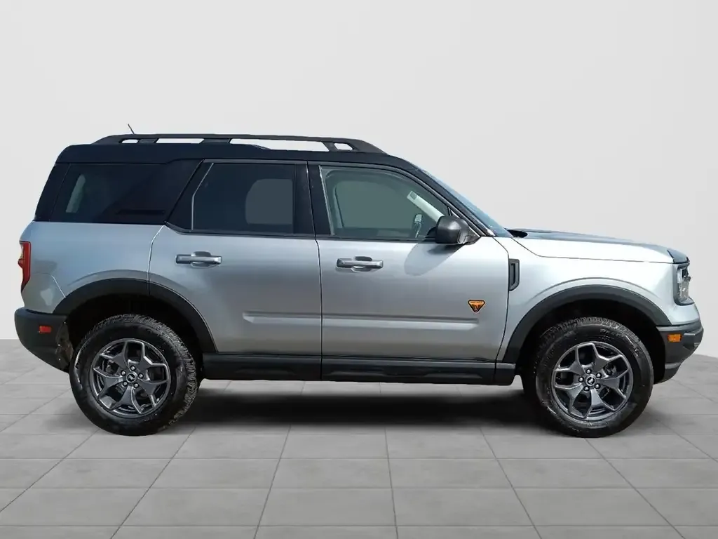 Ford Bronco Sport 2023 photo 3