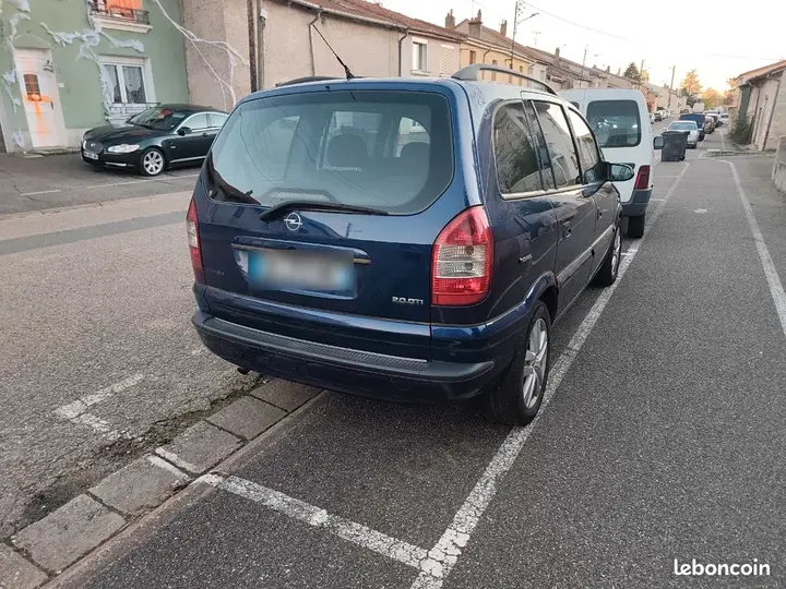 Opel Zafira 2005 photo 2