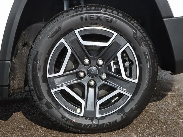 Jeep Cherokee 2026 photo 4