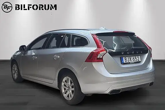 Volvo V60 2014 photo 4