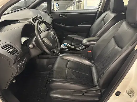 Nissan Leaf 2017 photo 3