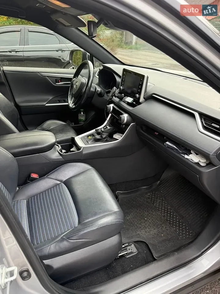 Toyota Rav4 2019 photo 5