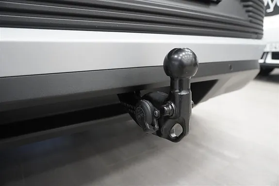 Ford Explorer 2025 photo 5