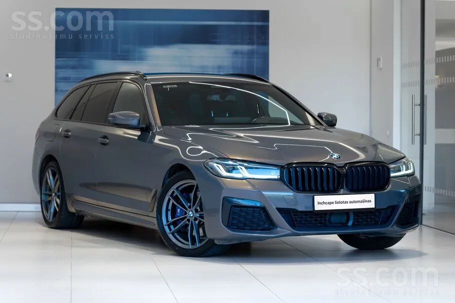 BMW 5 Series 2021 photo 2