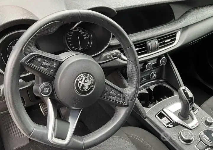 Alfa Romeo Stelvio 2022 photo 3