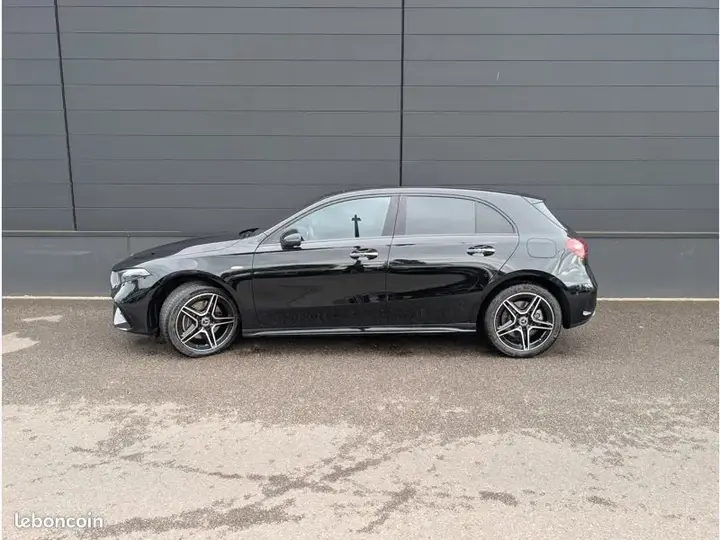 Mercedes-Benz A-Class 2025 photo 2
