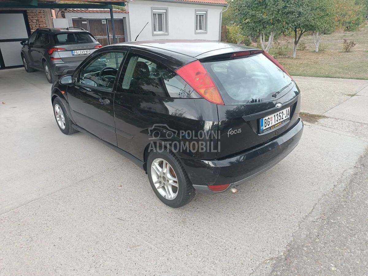 Ford Focus 2002 photo 3