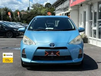 Toyota Aqua 2012 photo 3