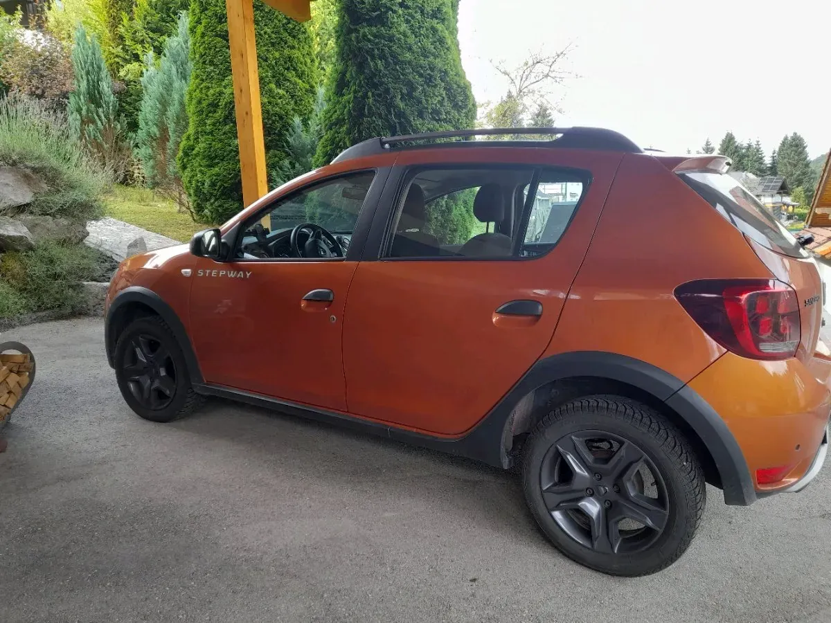 Dacia Sandero Stepway 2018 photo 2