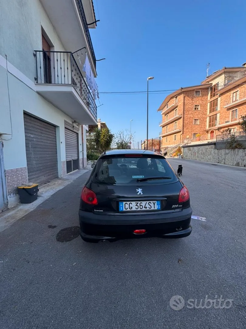 Peugeot 206 2003 photo 3