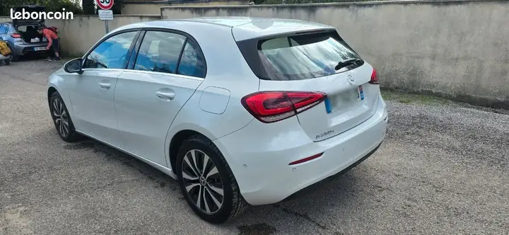 Mercedes-Benz A-Class 2022 photo 4