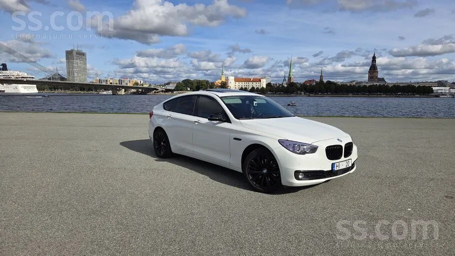 BMW 530Gt 2014 photo 3