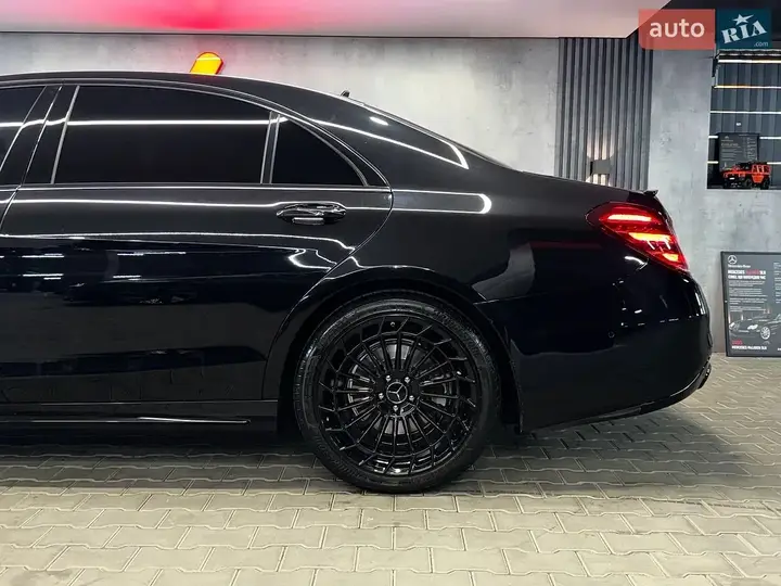 Mercedes-Benz S-Class 2015 photo 4