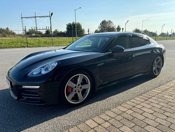 Porsche Panamera 4 2014 photo 3