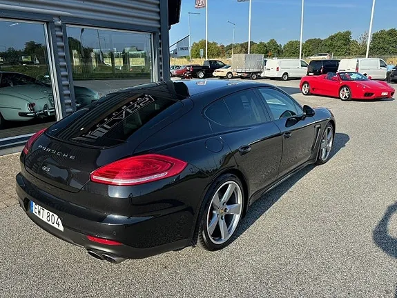 Porsche Panamera 4 2014 photo 2