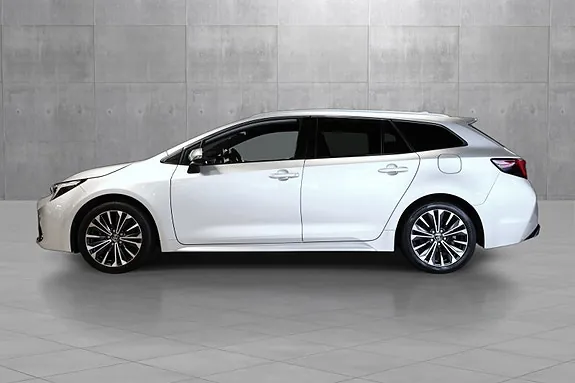 Toyota Corolla 2024 photo 2