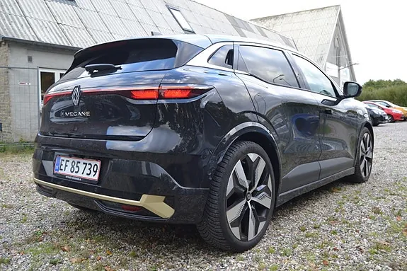 Renault Megane E-Tech 2022 photo 4