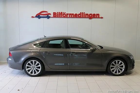 Audi A7 2011 photo 2