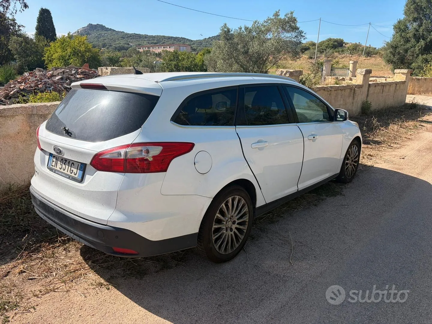 Ford Focus 2012 photo 3