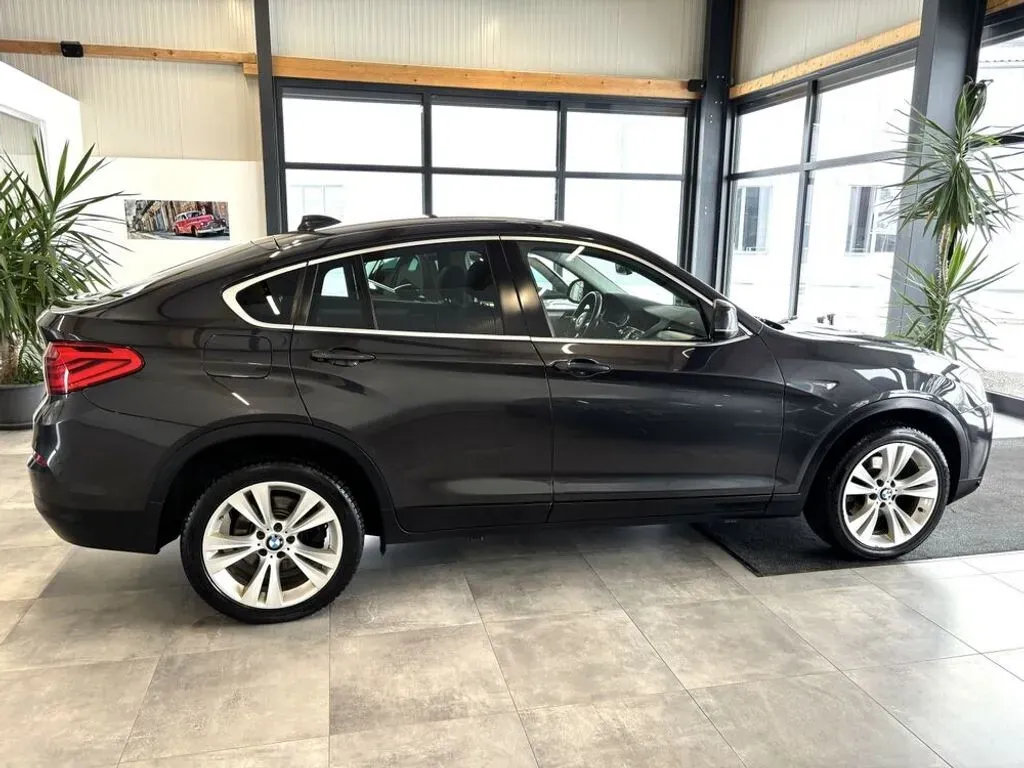 BMW X4 2017 photo 2