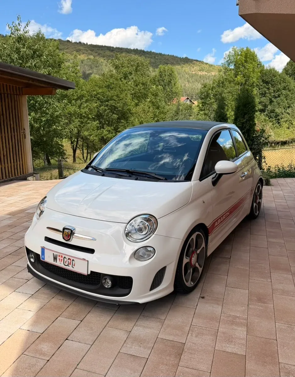 Abarth 500 2013 photo 3