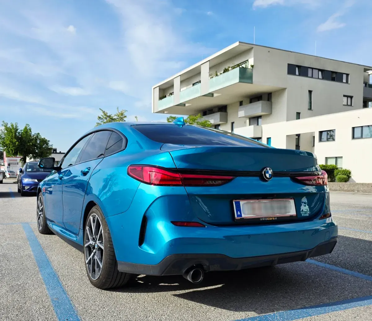 BMW 2 Series 2023 photo 2