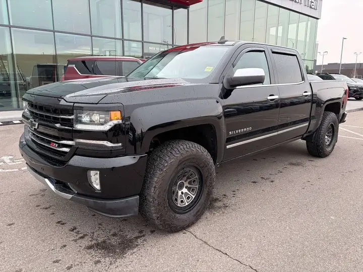 Chevrolet Silverado 1500 2018 photo 2