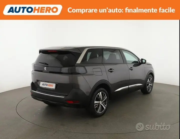 Peugeot 5008 2022 photo 5