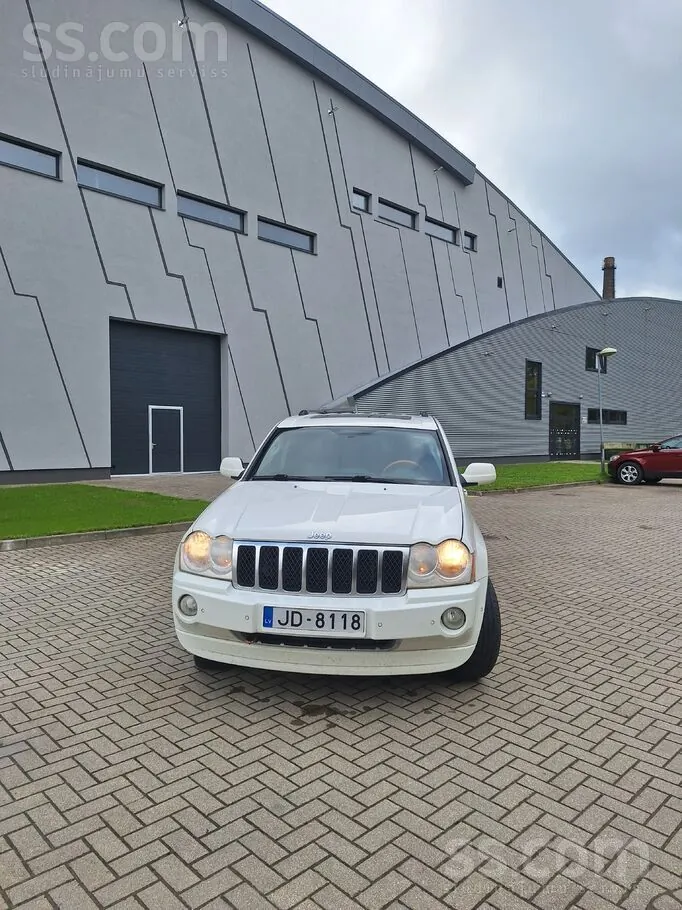 Jeep Grand Cherokee 2007 photo 2