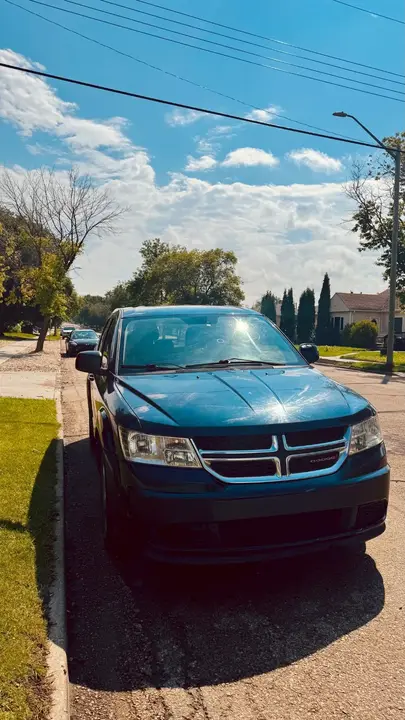 Dodge Journey 2013 photo 2