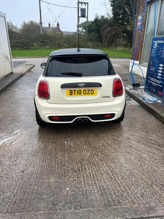 Mini Hatch 2018 photo 2