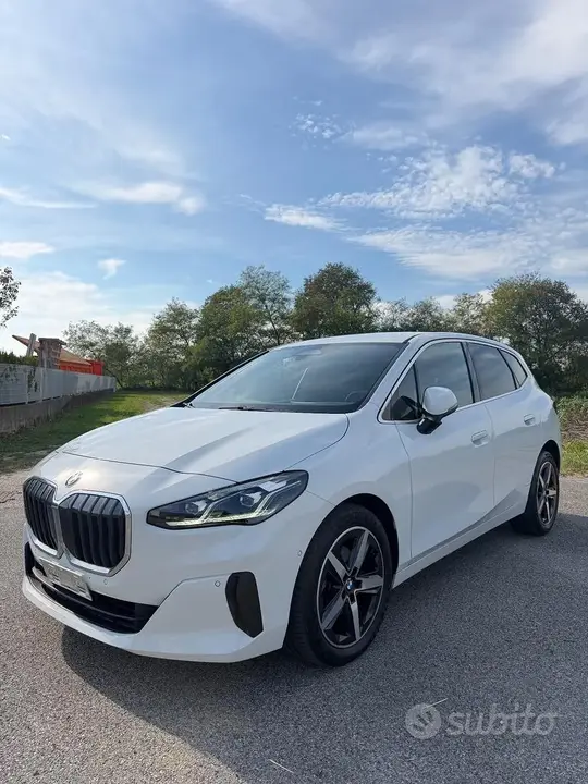 BMW 218D