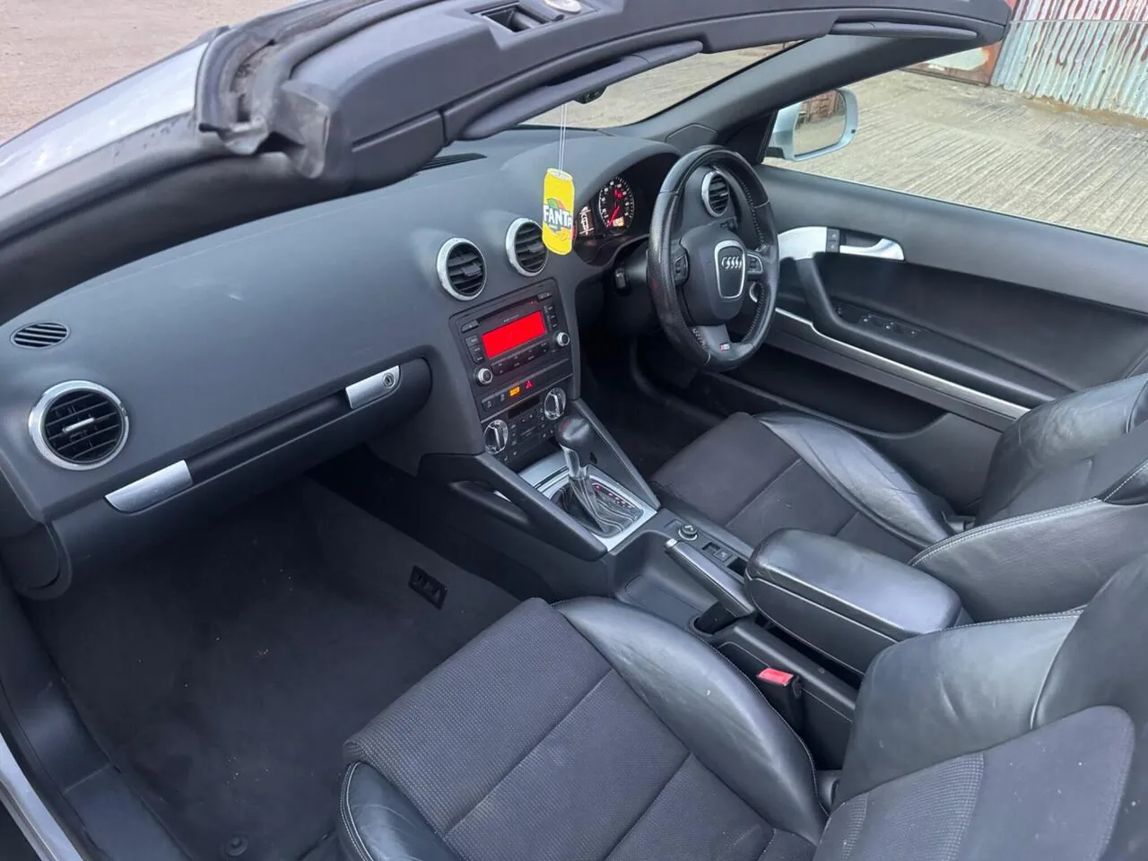 Audi A3 2010 photo 4