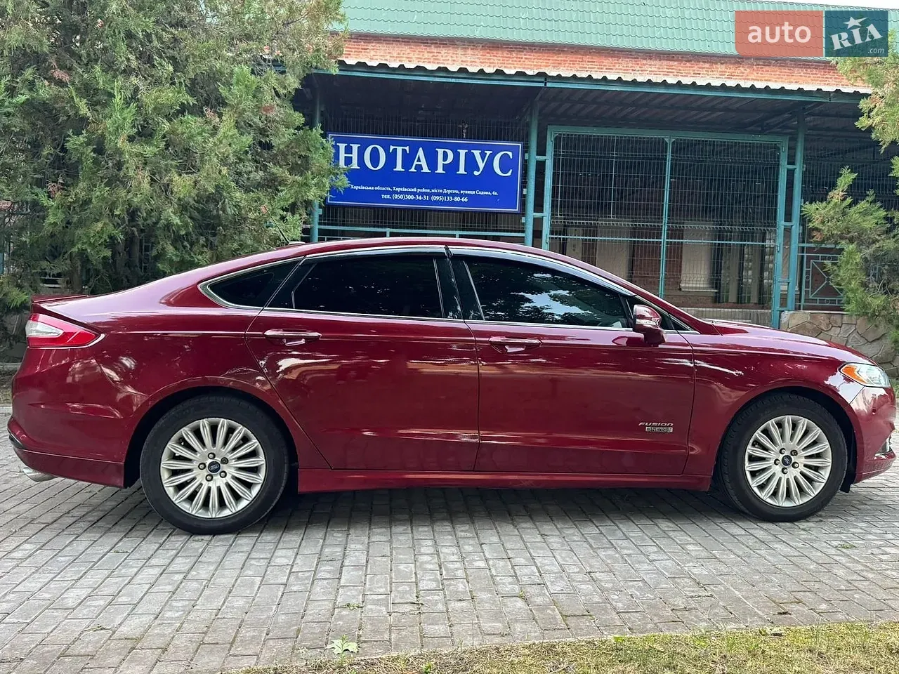 Ford Fusion 2014 photo 2
