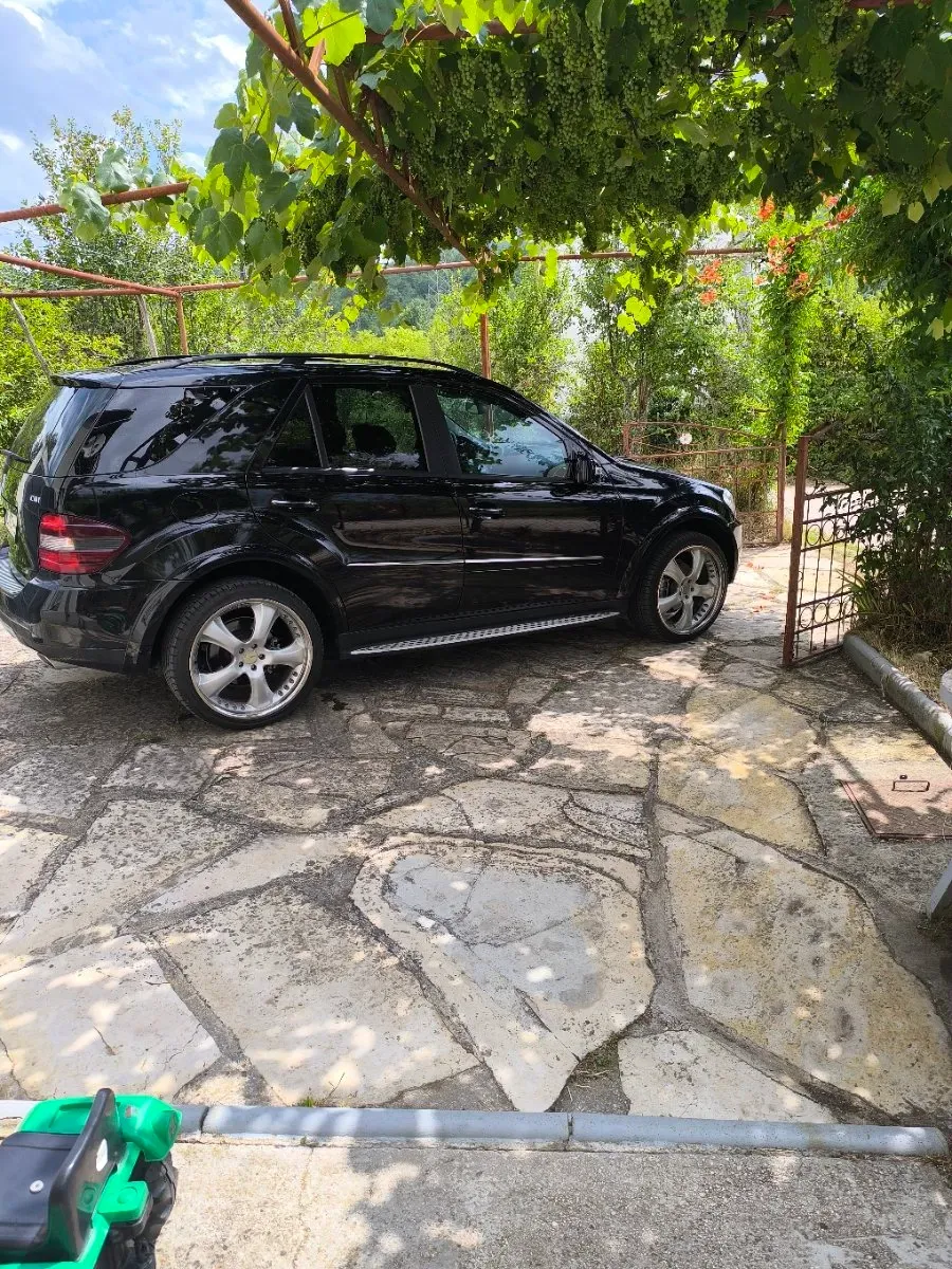 Mercedes-Benz M-Class