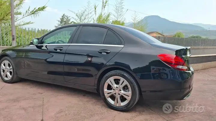 Mercedes-Benz C180 2015 photo 5