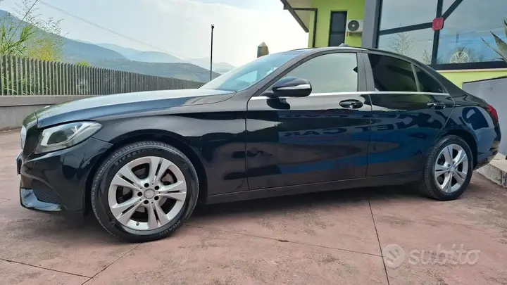 Mercedes-Benz C180 2015 photo 4