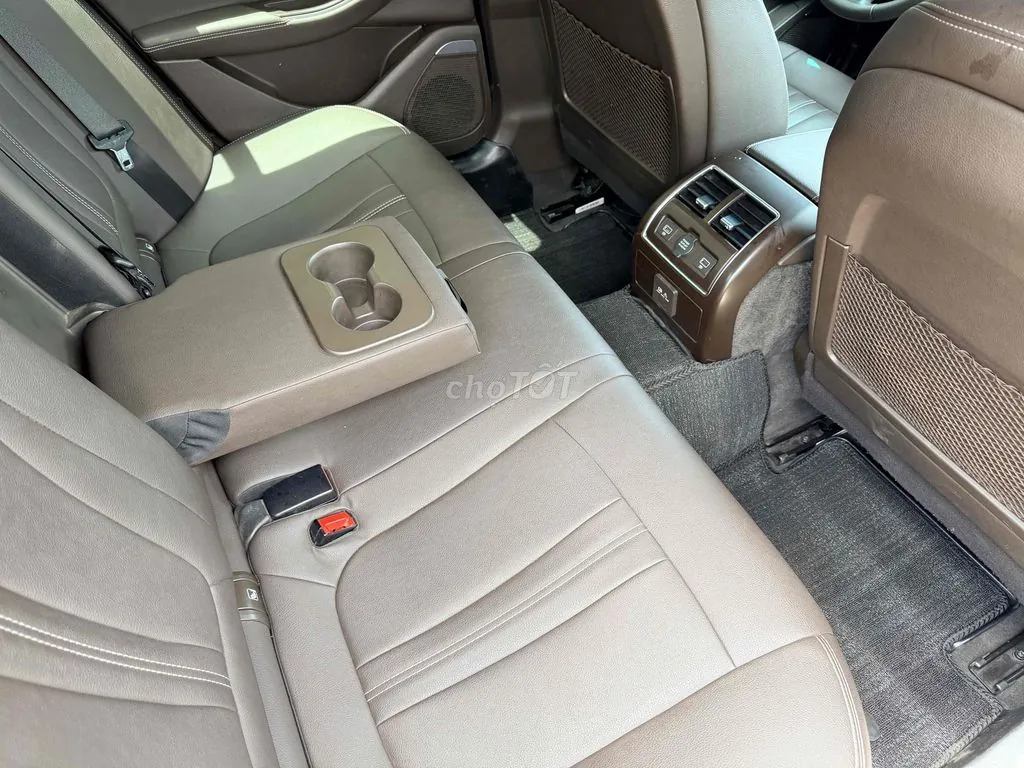 Vinfast Lux A2.0 2021 photo 5