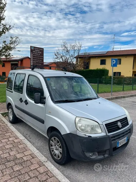 Fiat Doblò 2008 photo 2