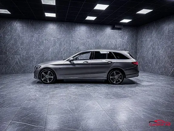 Mercedes-Benz C300 2021 photo 5
