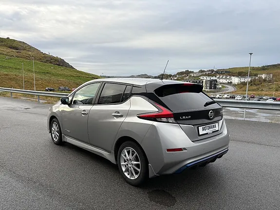 Nissan Leaf 2018 photo 5