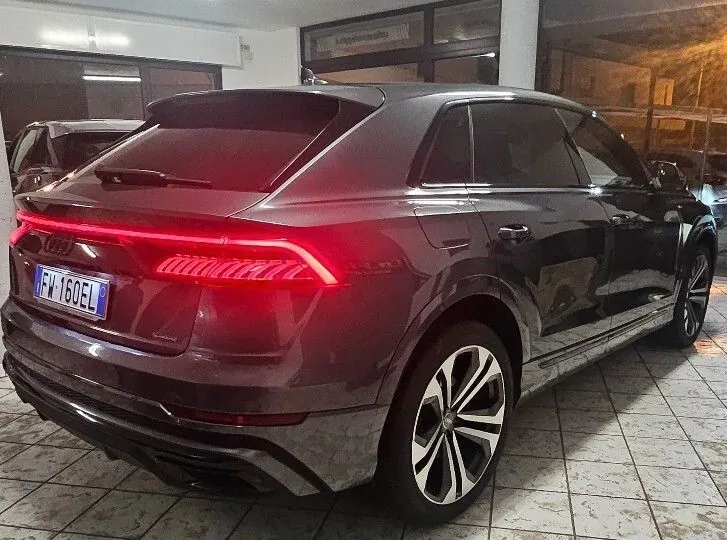 Audi Q8 2019 photo 3