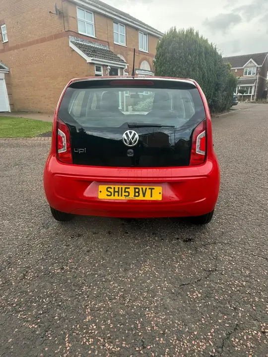 Volkswagen Up 2015 photo 5