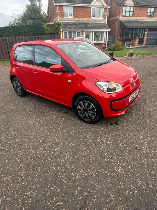 Volkswagen Up 2015 photo 3