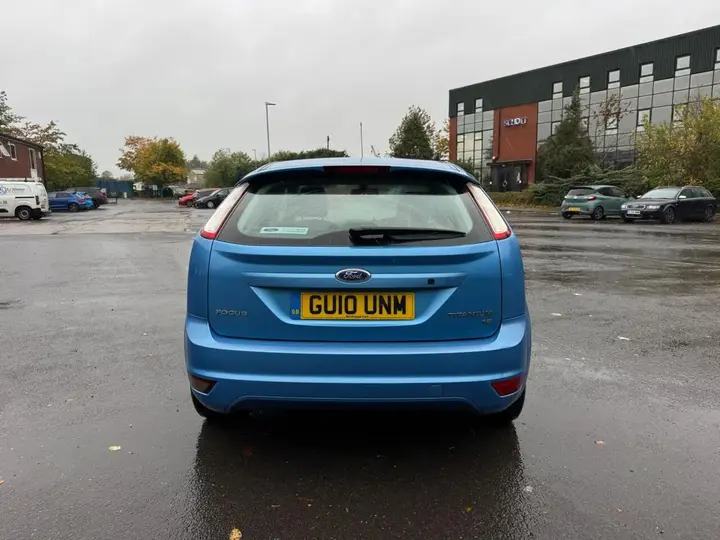 Ford Focus 2010 photo 5