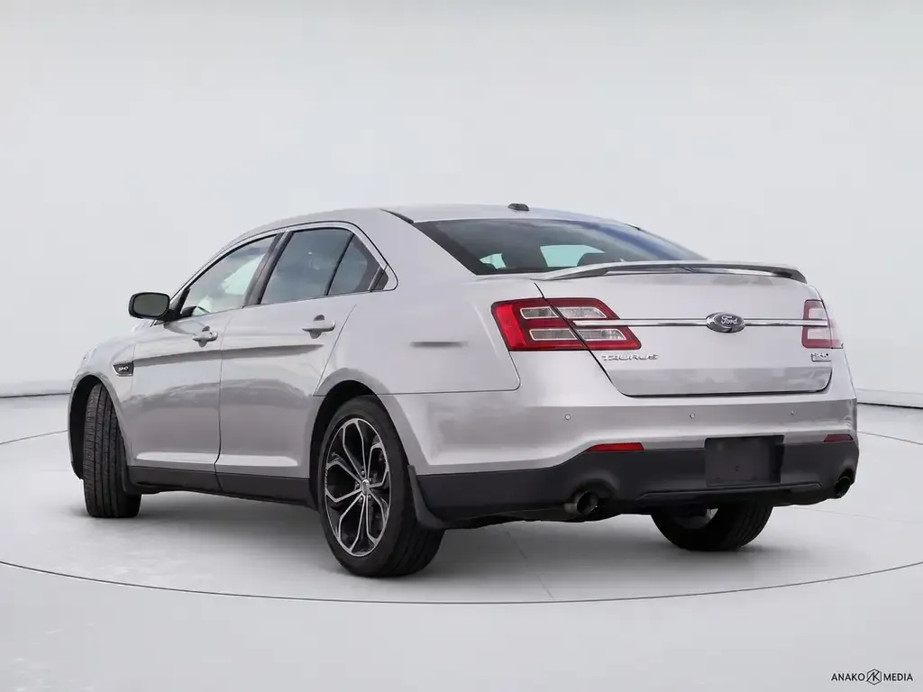 Ford Taurus 2017 photo 4
