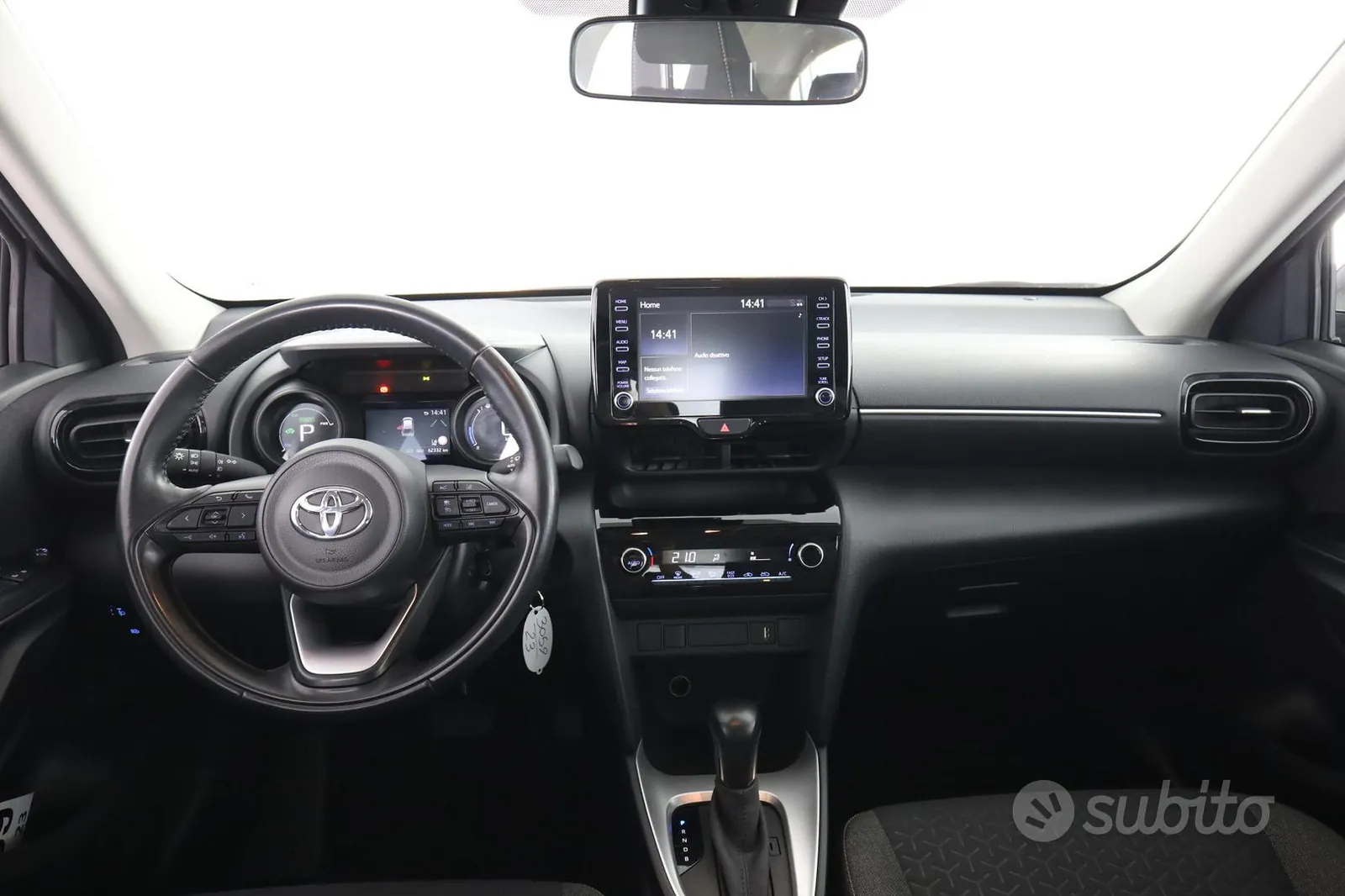 Toyota Yaris Cross 2024 photo 4
