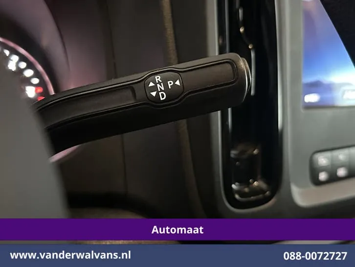 Mercedes-Benz Vito 2024 photo 2